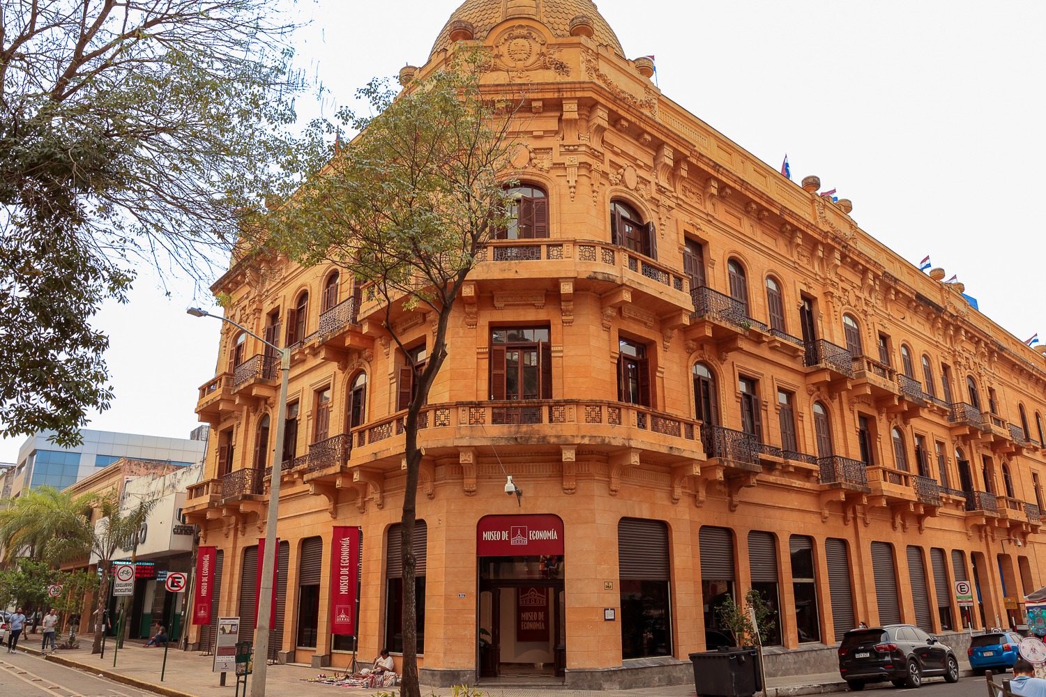 MEF FACHADA