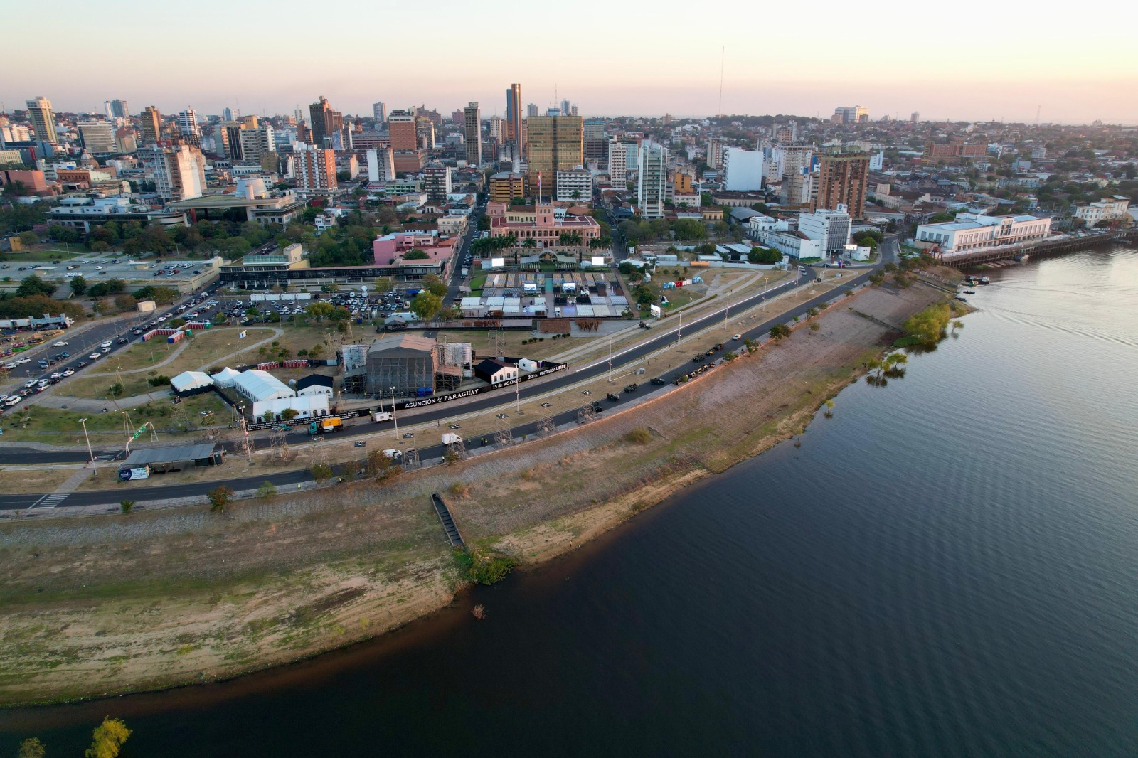 Asunción, Paraguay, costanera
